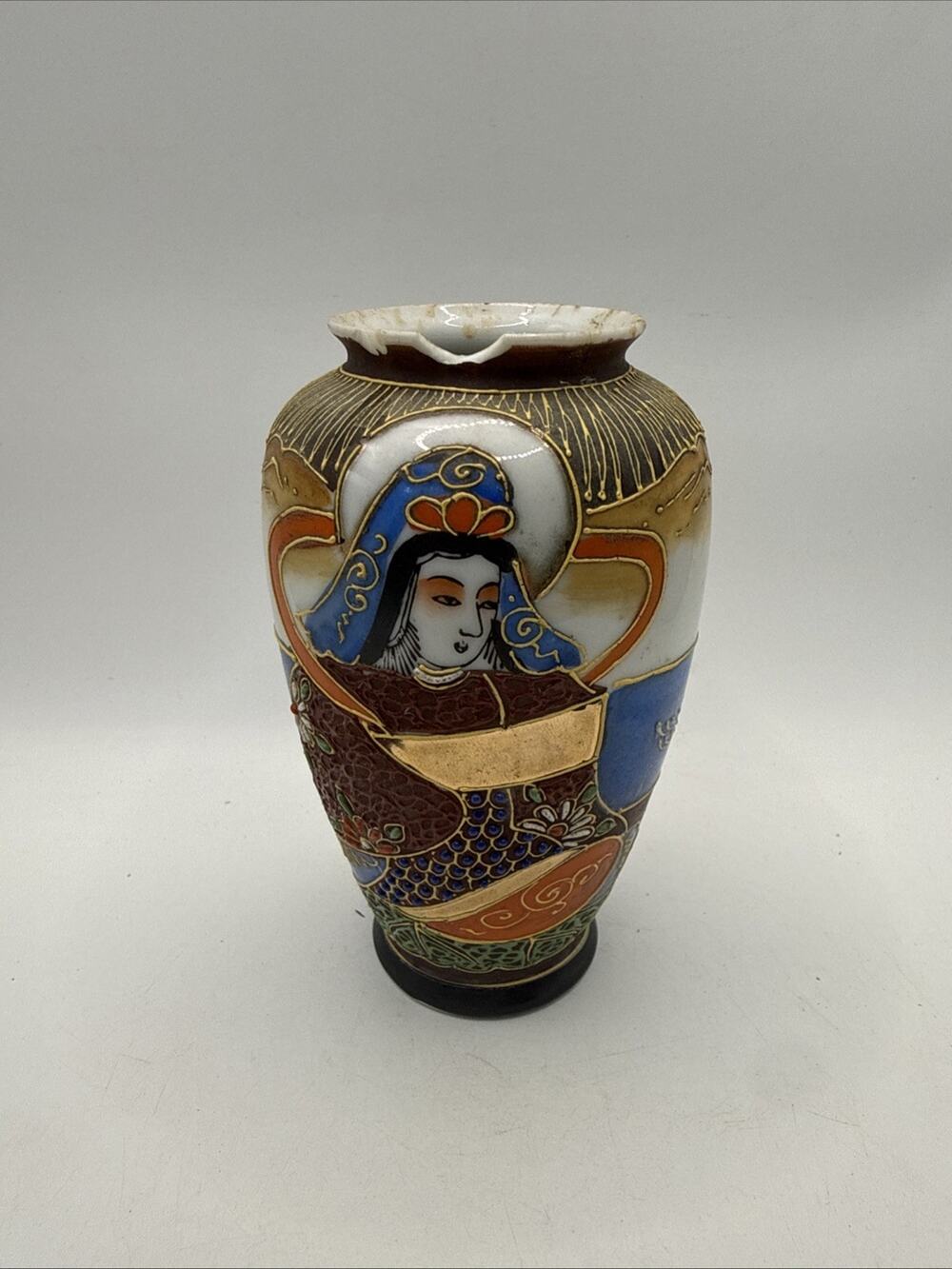 Vintage Japan Nagoya Moriage Geisha Porcelain Vase Hand Painted 5” *